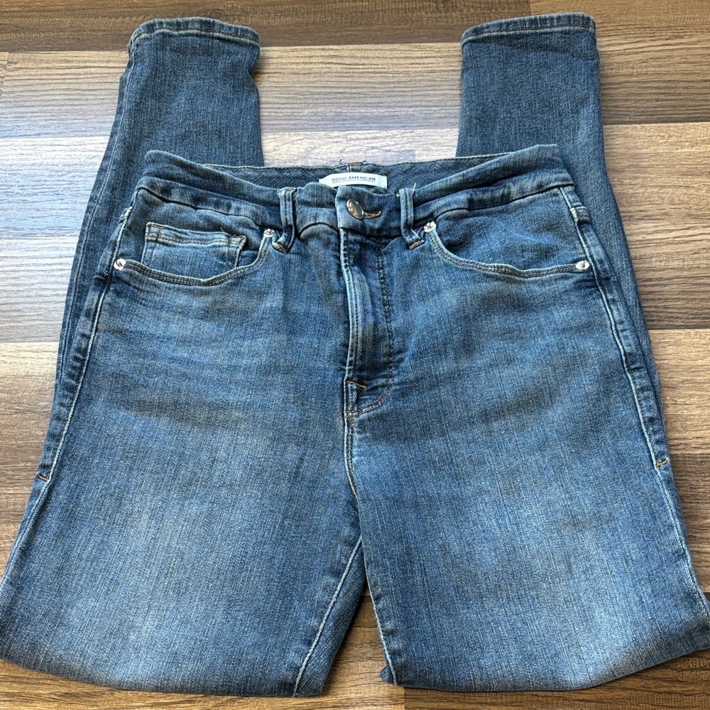 Good American Good Legs Style Skinny Jeans